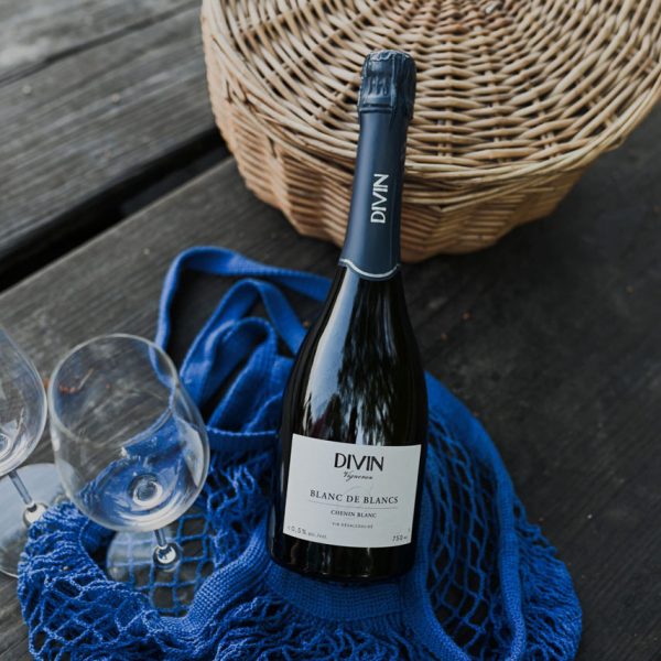 Alim prd01 divin vigneron blanc de blancs sas lestonnat divin